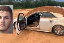 A Florida man wanted to take his anger out on his girlfriend's car and was arrested after he dumped piles of dirt on the car